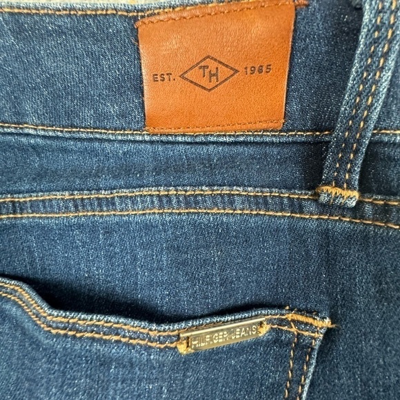 Tommy Hilfiger Jeans Womens 6 Tribeca Straight Leg Medium Wash - Picture 16 of 16